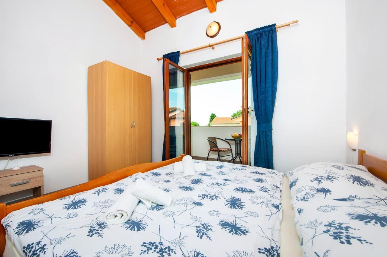 Apartman Near Beach Pelagic Sea View Rovinj Eksteriør billede
